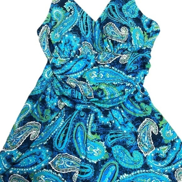 NEW One Piece d & co. BEACH Plus Size Paisley Swimsuit Size 18W - Picture 2 of 10